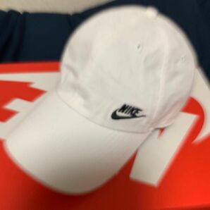 NIKE 白 キャップ