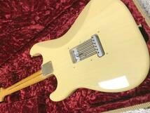 2002年製　Fender Custom Shop Stratocaster_画像2
