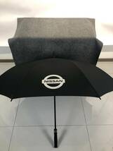 日産 Nissan アンブレラ 長傘 雨傘 超撥水 紫外線遮蔽 UVカット 210T 梅雨対策 晴雨兼用 収納袋付き 車専用傘_画像6