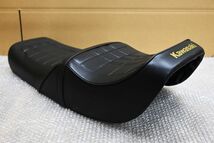 K-264 新品 Z400FX E4 あんこ抜き段 シート 検) Z550FX Z500FX Z400J_画像1