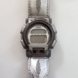 G-SHOCK ジーショック　DW-003Ｘ　シルバー 　CASIO 　ケース付　 バックライト 馬 腕時計