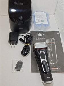 1円スタート【稼働/現状品】BRAUN ブラウン 電気シェーバー　シリーズ5 5090cc　洗浄液1個付き　髭剃り