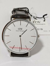 1円スタート【未使用/稼働】Daniel Wellington　ダニエルウェリントン 腕時計　CLASSICYORK　0211DW　40㎜　ホワイト文字盤　メンズ　_画像1