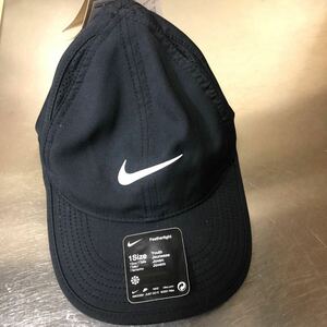 タグ付き　NIKE ジュニア キャップ 739376010 ブラック　53-56センチ