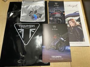 2024東京モーターサイクルショー　TRIUMPH 防水ステッカー　カタログ