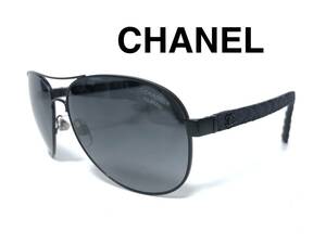  two point successful bid free shipping! 2A48 [ almost unused ]CHANEL Chanel 4207 here Mark Denim Teardrop sunglasses lady's black black 