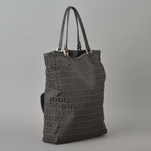 1円 美品 FENDI フェンディ ズッキーノ トートバッグ ポーチ付き ジャガード レザー 黒 ブラウン 8BH006 ハンドバッグ ズッカ 鞄 Mk.h_画像3