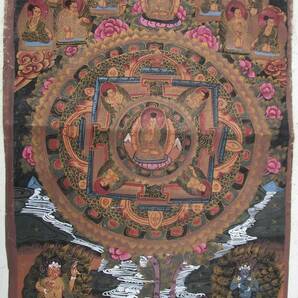 曼荼羅 チベット曼荼羅 その1 絹本彩色（？） マクリ サイズ縦56.5㎝ 横幅40.5㎝約 １枚 の画像1