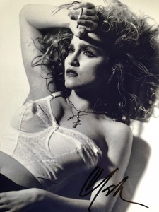  Madonna MADONNA with autograph photograph Medellinma dam X