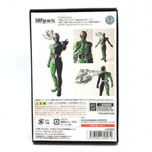 【中古】S.H.Figuarts (真骨彫製法) 仮面ライダーW サイクロンジョーカー[240069127355]_画像2