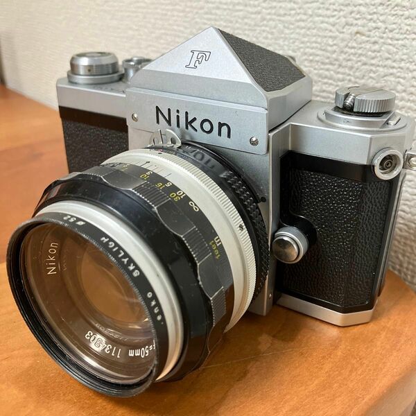 Nikon・ニコン・F・アイレベル・NIKKOR-S・Auto・1:1.4・f=50mm・レンズ付き