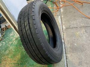 ☆即決未使用★　175/75R15　103/101　ダンロップ　1本のみ　B-109