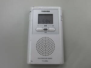 ◆ 東芝 TY-SPR4 AM/FM ポケットラジオ サイズ約9 x 5.5 cm 本体のみ /6470SA-C