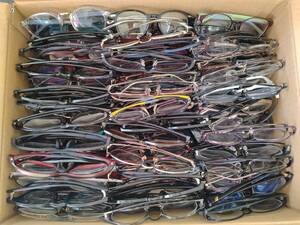 ■メガネ 眼鏡 大量 メーカー ブランド 色々 おまとめ 155本以上　　C