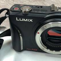 ジャンク 動作未確認　パナソニック　Panasonic　LUMIX DMC-GF2　カメラ　ボディ　ブラック_画像4