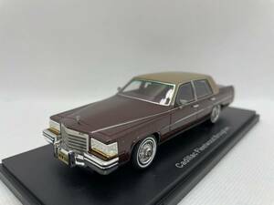 NEO 1/43 キャデラック Cadillac Fleetwood Brougham 1982 レッド×ブラウン J04-05-319