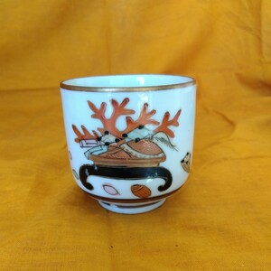 【蔵出し】九谷　湯呑み　骨董　年代物　陶器　和食器　アンティーク