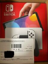 新品　未使用　送料無料　任天堂 Nintendo Nintendo Switch （有機ELモデル） Joy-Con（L） （R） ホワイト [Nintendo Switch本体]_画像2