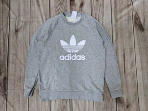 11．アディダス adidas フロントデカロゴ トレフォイル 三つ葉 スウェットトレーナー メンズO　グレー白x408