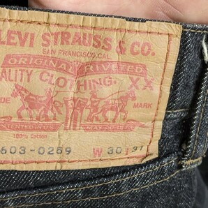 20．90年 日本製 リーバイス 90s LEVI'S 603-0259 ブラックデニムジーンズ パンツ W30L31 黒 y604の画像4