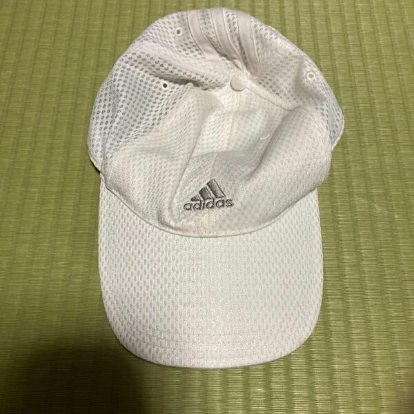 adidas キャップ 白 帽子