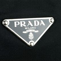 【美品】PRADA プラダ ショルダーバッグ ポシェット 三角プレート 裏地総柄 男女兼用 斜め掛け フォーマル テスートナイロン レザー 黒_画像3