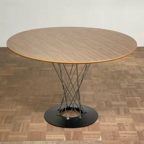 -sd766｜Isamu Noguchi ウォールナットスリップマッチ Dining Table｜Vitra ヴィトラ ノグチイサム サイクロンダイニングテーブルの画像3