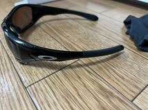 OAKLEY　オークリー 偏光サングラス　PIT BULL ピットブル　POLARIZED 　009161-05 黒　ブラック ポラライズド_画像3