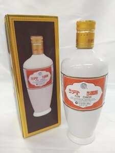 （未開栓）汾酒 フェンチュウ 清香型白酒 中国酒 FEN CHIEW 500ml(約 940.1g) 53%【送料別途】 KA1088