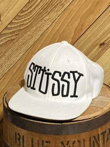 STUSSY キャップ 帽子 白 ニューエラ 