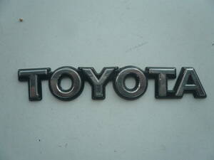 トヨタ TOYOTA エンブレム　文字