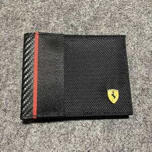 【未使用品】 【Ferrari / フェラーリ】 二つ折り財布 / カーボン 小銭入れなしの画像1