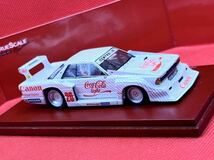 TSM 1/43 Nissan Bluebird Silhouette Gr. 5 #20 1984 Coca-Cola Light TSM104315 ニッサン ブルーバード コカコーラ Light 台座キズあり_画像4