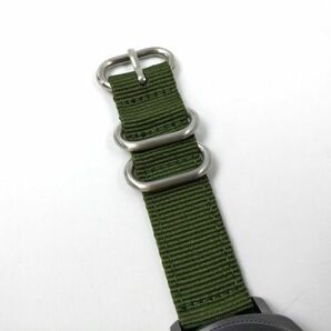 ナイロン製ミリタリーストラップ 交換用腕時計ベルト アーミーグリーン 18mmの画像4