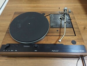 レコードプレーヤー THORENS te521+ トーンアームSME　3012-r