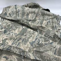 【M/R】08's U.S AIR FORCE APECS digital camouflage GORE TEX Jacket 08年製 米軍 エアフォース デジカモ ゴアテックス パーカー F407_画像4