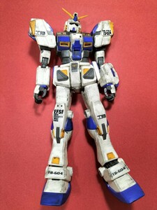 E-2838 MG 1/100 ガンダム4号機　 部品取り ジャンク ガンダム ガンプラ