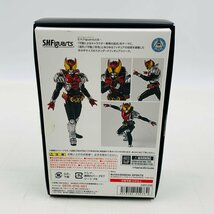 中古品 S.H.Figuarts フィギュアーツ 真骨彫製法 仮面ライダーキバ キバフォーム 特典付_画像10