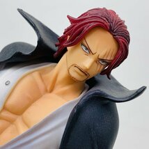 ジャンク Figuarts ZERO フィギュアーツ ワンピース シャンクス 頂上決戦Ver._画像1