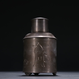 3:5740LT 中国骨董 人間国宝 銅製品 銅器【錫の茶筒です】 伝世家珍 置物 收藏品