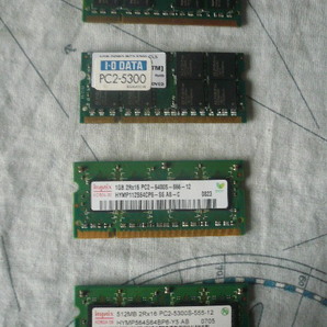 増設メモリ4枚組☆I・O DATA PC2-5300 1G×2枚 hynix PC2-5300S-555-12 1Gと512M 古いノートパソコンから抜き出し 送料安 激安の画像1