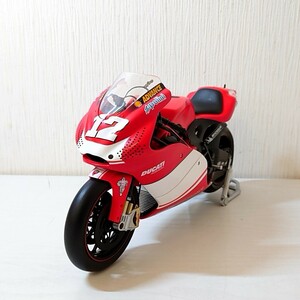 ムム18【80】1円～ NewRay ニューレイ 1/6 ドゥカティ デスモセディチ 模型 バイク オートバイ 完成品 スタンド付き