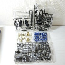 ララ45【80】1円～ 未組立 ガンプラ プレミアムバンダイ MG 1/100 ガンダムバルバトス用 拡張パーツセット ～鉄血のオルフェンズ～_画像3