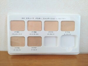 [Avon Neono Natula Powder Foundation A Selecter] Цвето -тестер прекратил коллекцию миссии