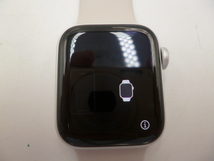 Apple Watch アップルウォッチ SE A2351 40mm GPSモデル シルバー ＋ スポーツバンド MKU93FE 41MM 激安1円スタート_画像2