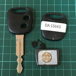 DA15643ダイハツ 灰黒基盤 黒ボタン 純正 キーレス 2ボタン ミラ ミラジーノ L700S ネイキッド L760S ムーヴ コペン マックス等 リモコンの画像2