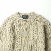 極美品 Woolrich ウールリッチ アラン編み ニットカーディガン ベージュ M セーター ケーブル メンズ【相場価格￥55,000-】_画像2