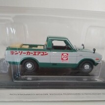 懐かしの社用車コレクション　トヨタ パブリカピックアップKP39P 1980(日本電装サービスカー仕様)_画像3