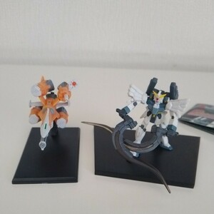 ガンダムコレクション　(ガンダムサンドロック、ガンバレルストライカー)