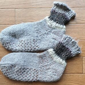 ハンドメイド毛糸 手編みの靴下